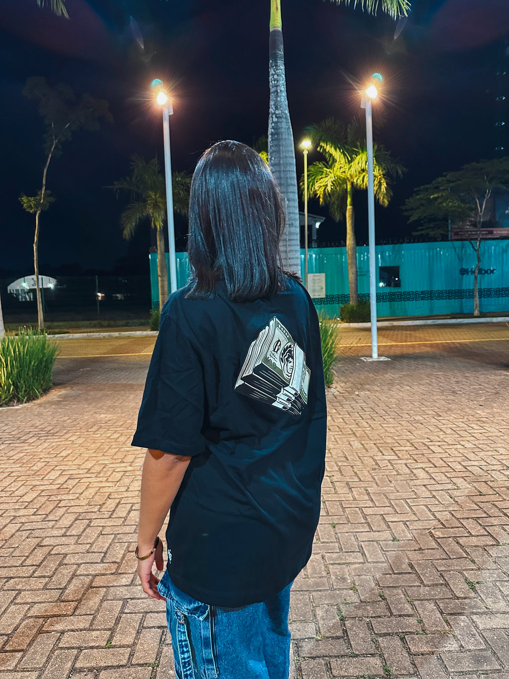 Camisa Overzised Feminina - Utopia Notas - Preta