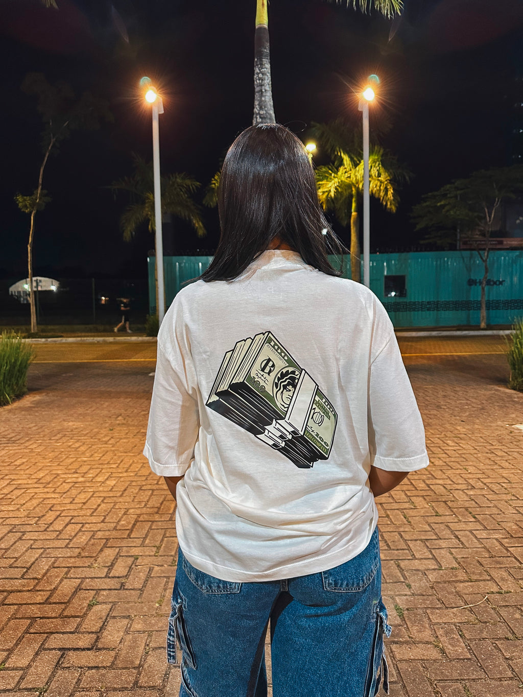 Camisa Overzised Feminino - Utopia Notas - Off-white