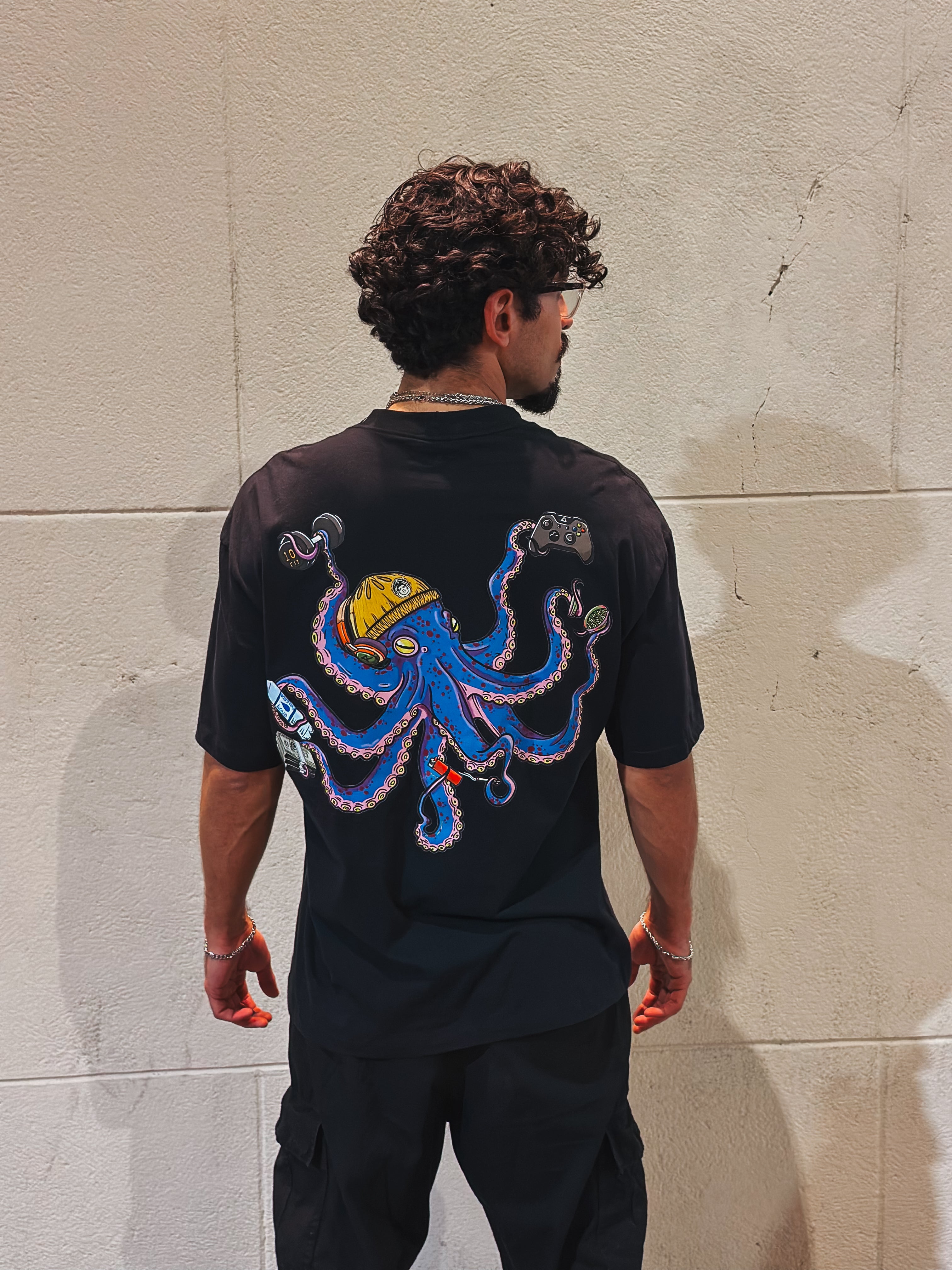 Camisa Overzised - Utopia Polvo - Preta