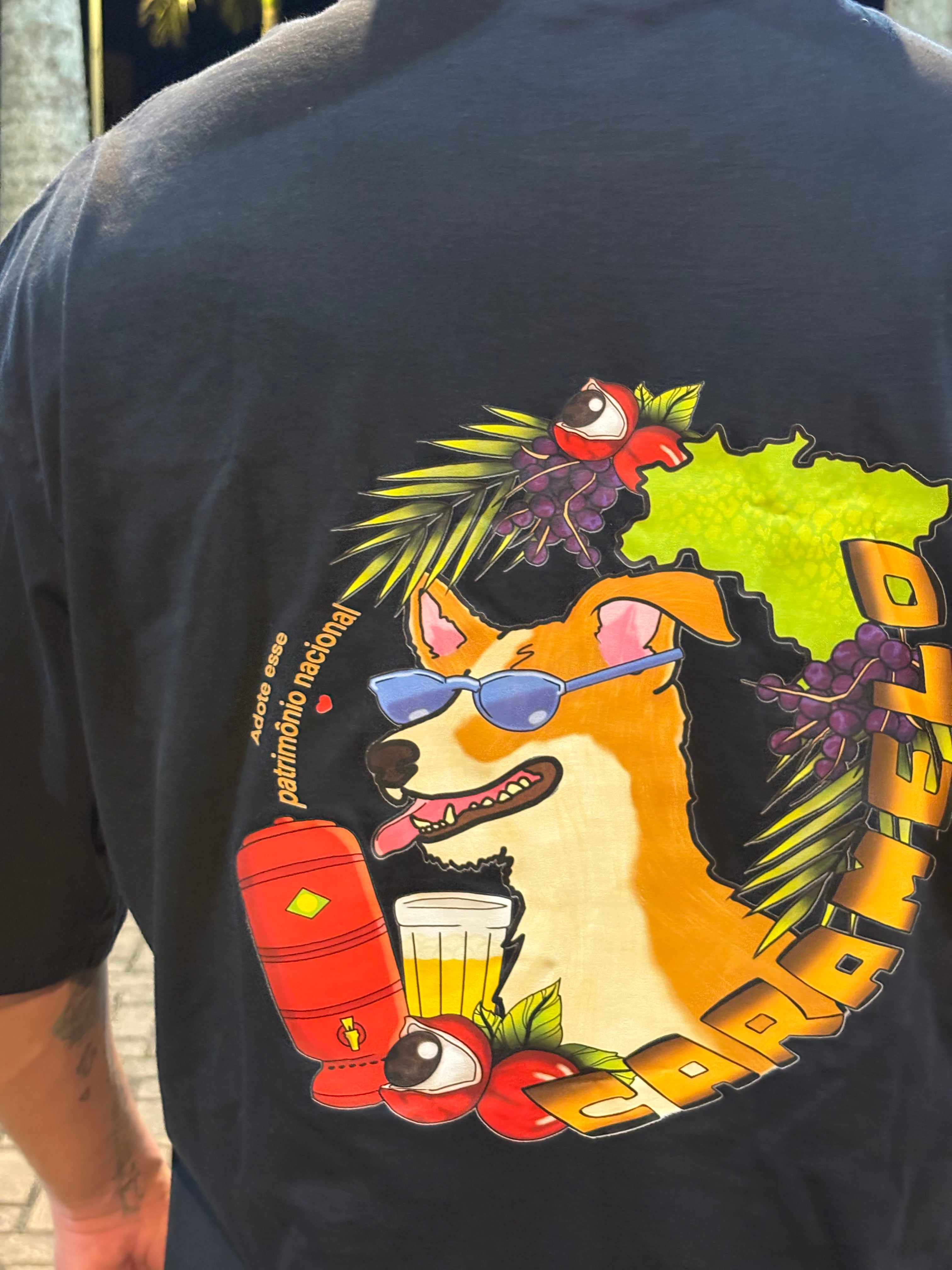 Camisa Overzised - Caramelo Preto.